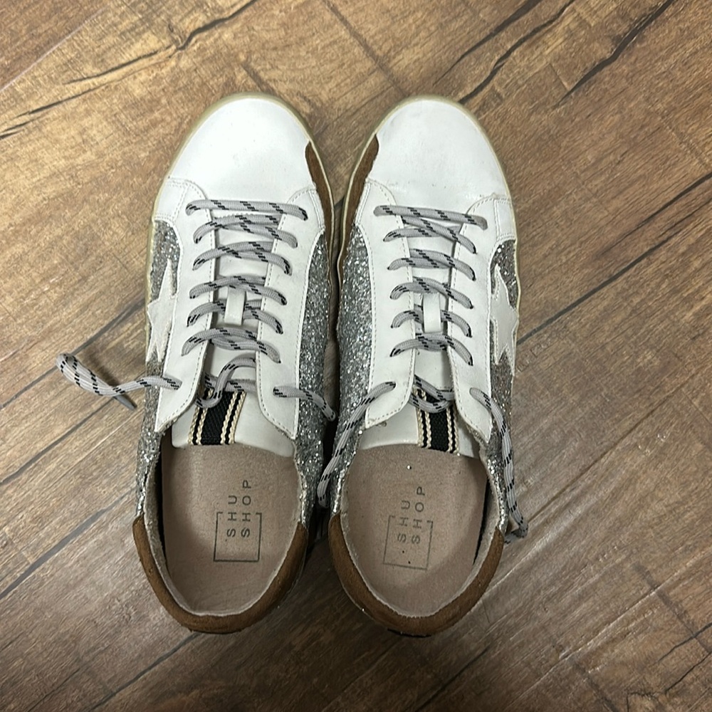 Shu shop glittery star shoe